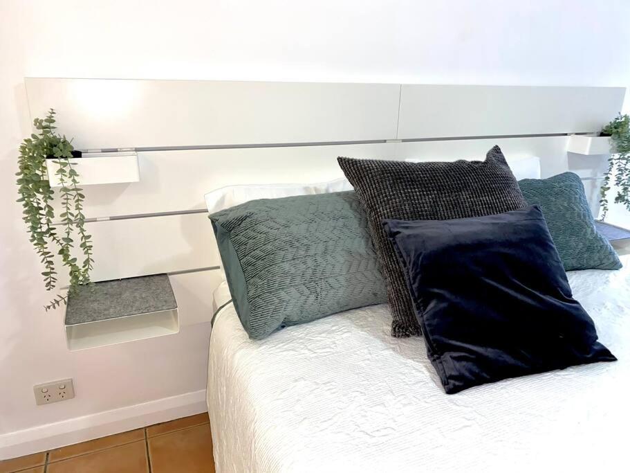Resort Queen Studio At Alex Beach Resort Александра Хедленд Екстериор снимка