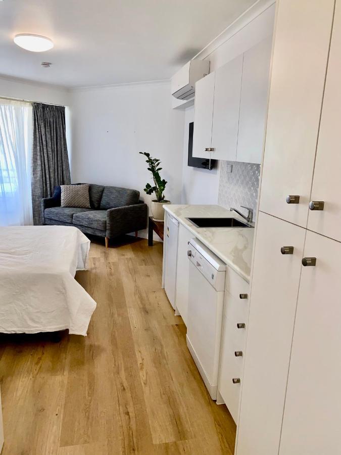 Resort Queen Studio At Alex Beach Resort Александра Хедленд Екстериор снимка